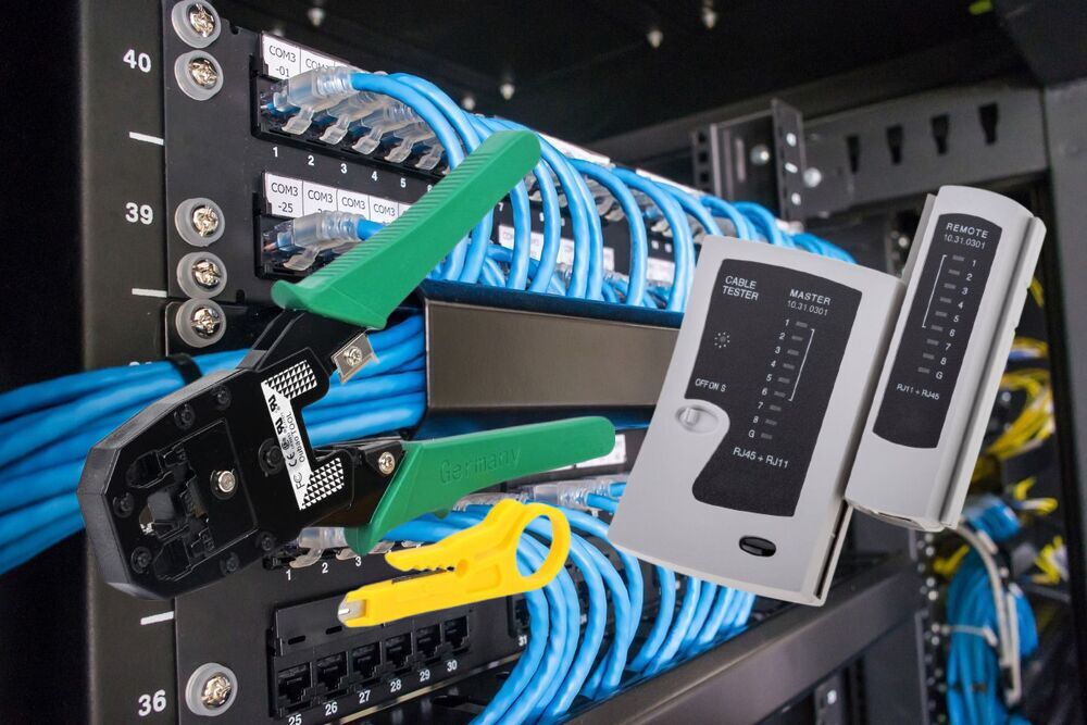 Quy trình bấm đầu nối RJ45 vào cáp mạng LAN